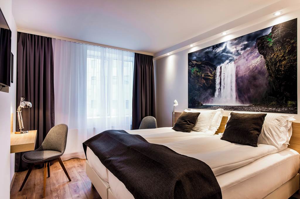 KEF_79838_Storm_Hotel_by_Keahotels_1218_02.jpg
