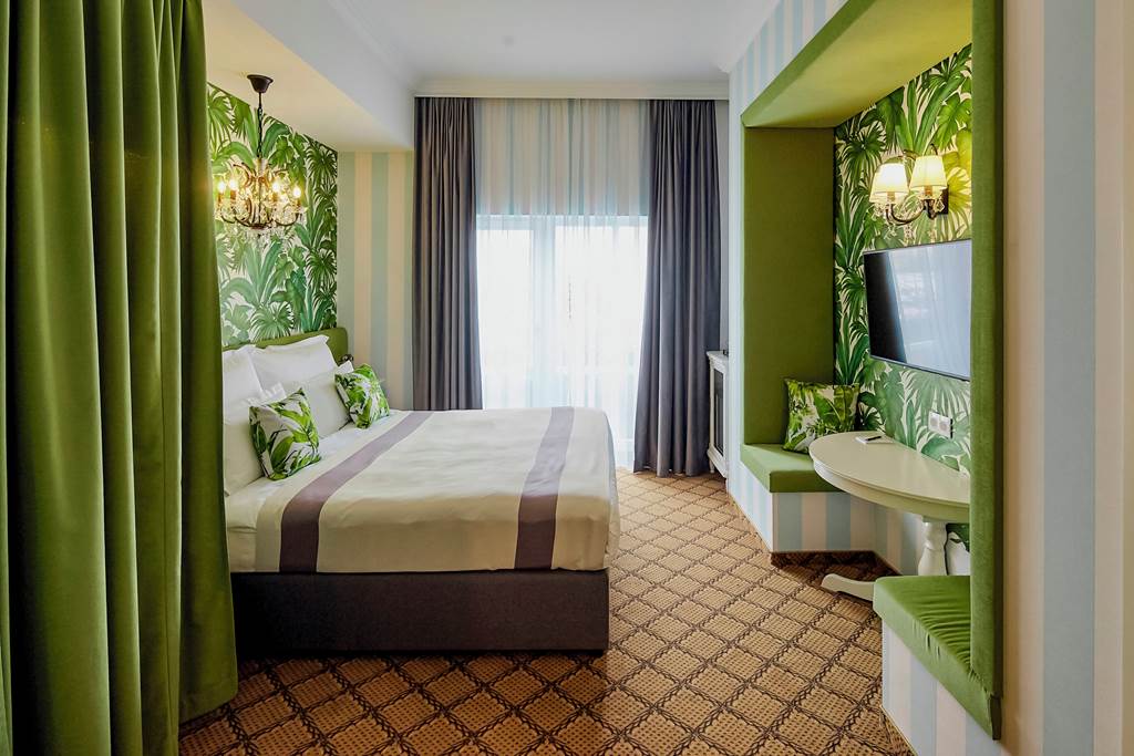 BUD_80848_Mystery_Hotel_Budapest_0719_08.jpg