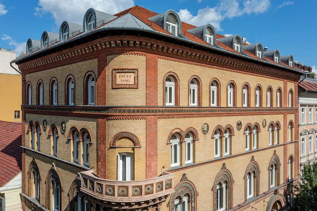 BUD_72824_Hotel_Museum_Budapest_0523_04.jpg
