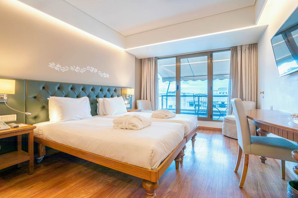ATH_82783_Titania_Hotel_0522_12.jpg