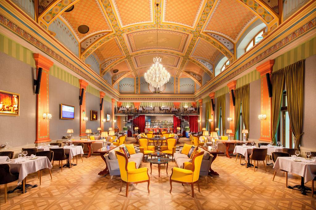 BUD_80848_Mystery_Hotel_Budapest_0124_09.jpg