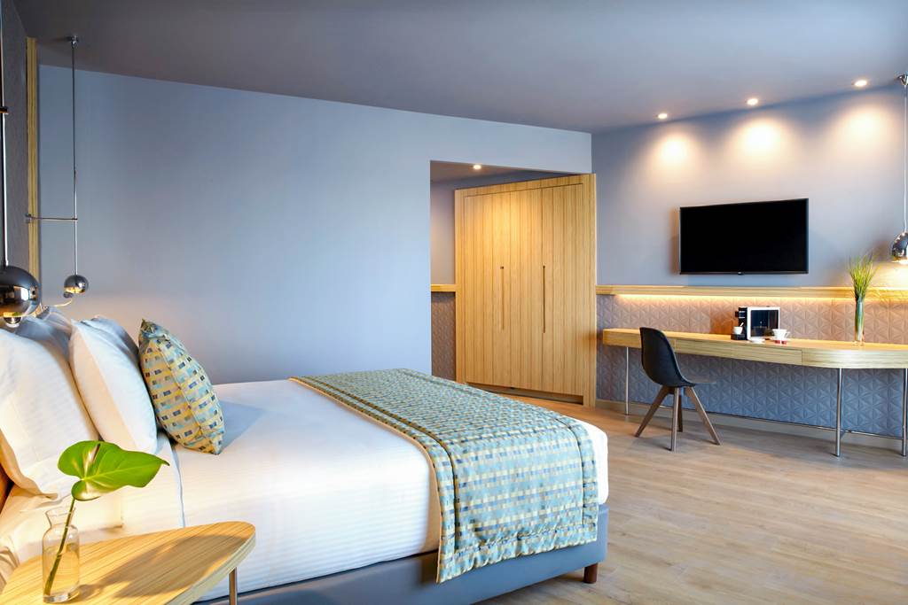 ATH_82705_Wyndham_Grand_Athens_0421_19.jpg