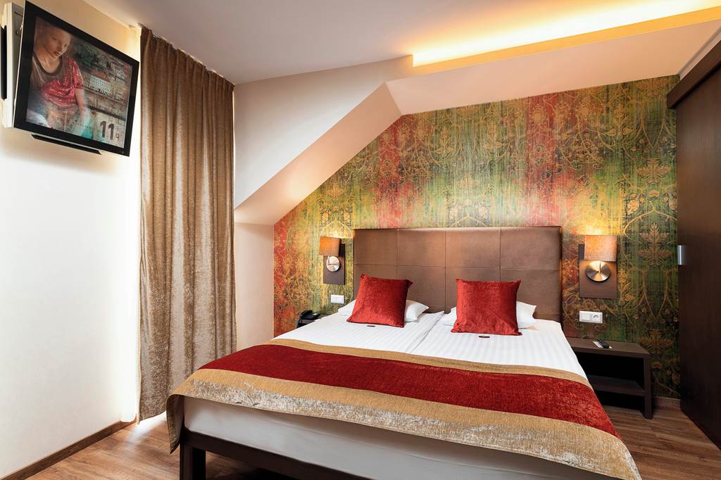BUD_73899_Opera_Garden_&_Apartments_Hotel_0821_15.jpg