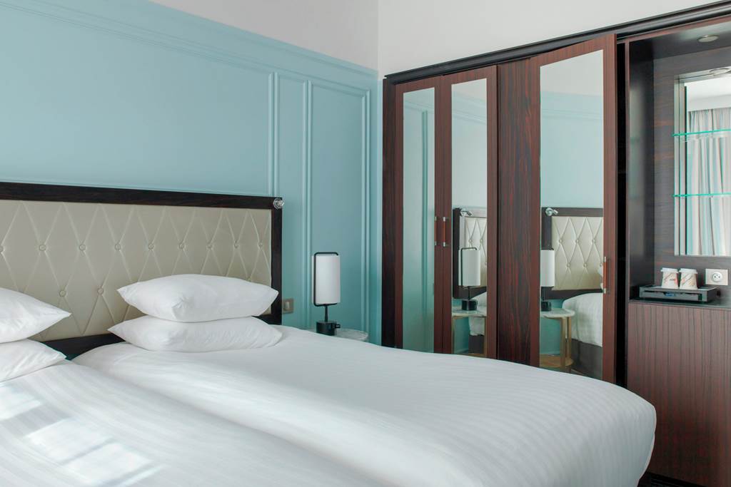 CDG_85410_Paris_Marriott_Opera_Ambassador_Hotel_0623_13.jpg