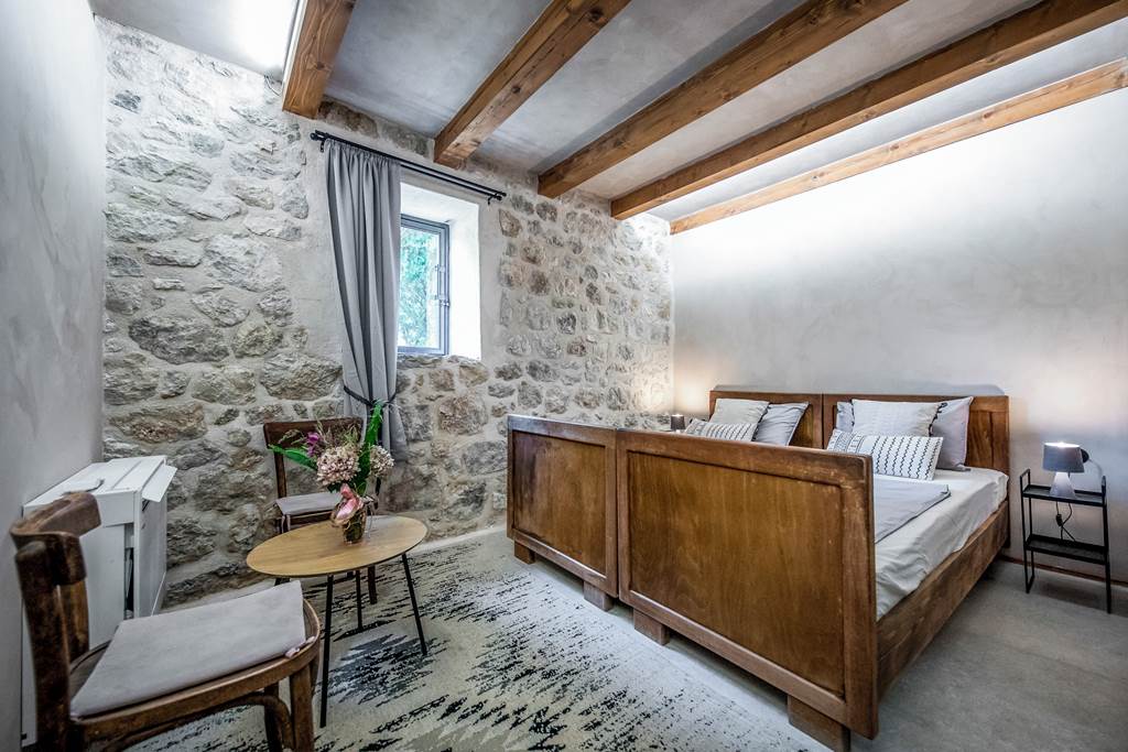 DBV_86227_Villa_Rustic_Blue_1023_05.jpg