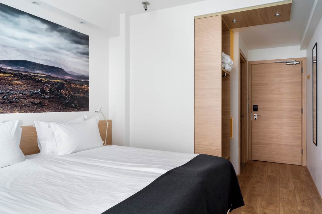 KEF_79838_Storm_Hotel_by_Keahotels_0623_02.jpg