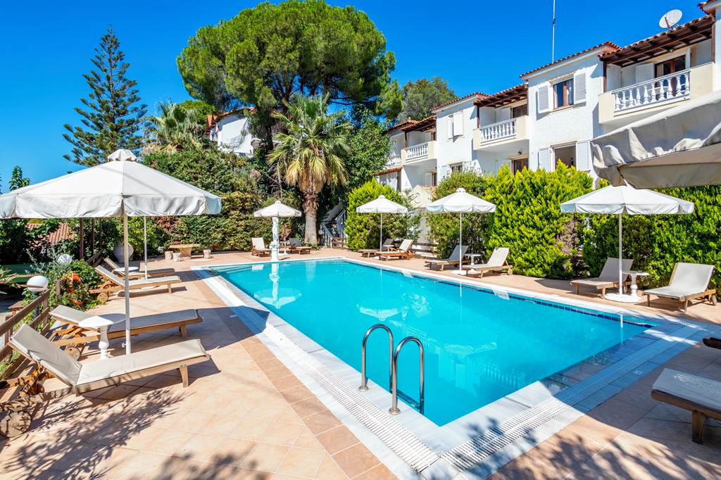 JSI_81860_Villa_Miltos_1021_06.jpg