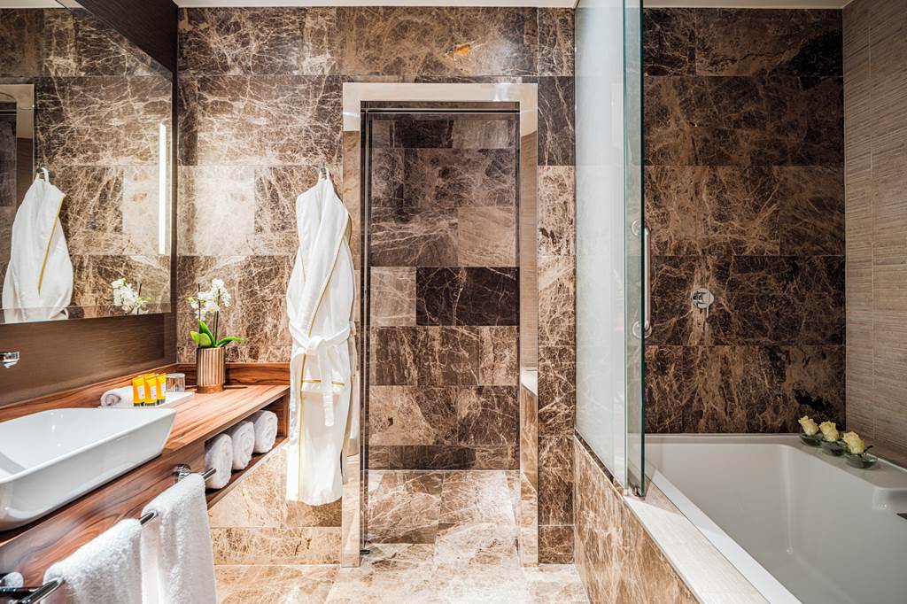 BUD_70703_Anantara_New_York_Palace_Budapest_Hotel_0225_01.jpg