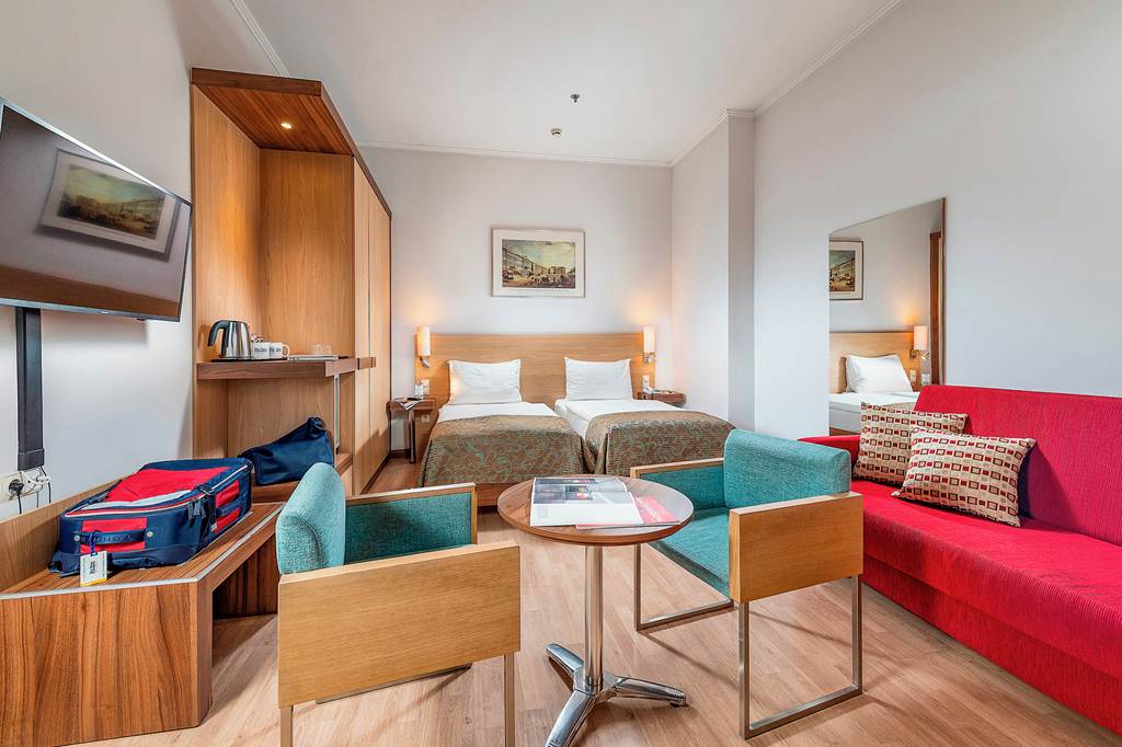 BUD_72564_The_Three_Corners_Hotel_Bristol_1119_04.jpg