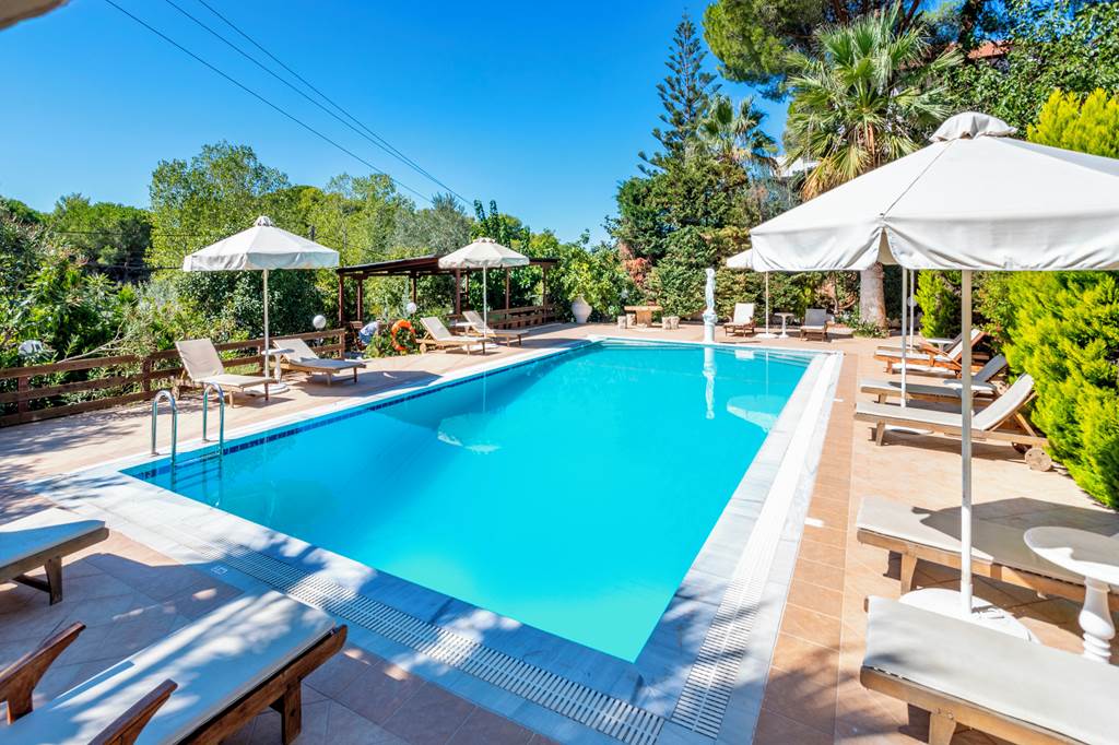 JSI_81860_Villa_Miltos_1021_08.jpg