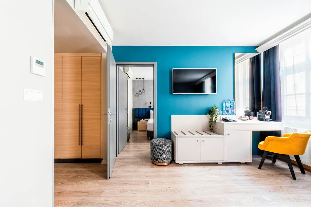 BUD_71620_Alta_Moda_Fashion_Hotel_0223_01.jpg