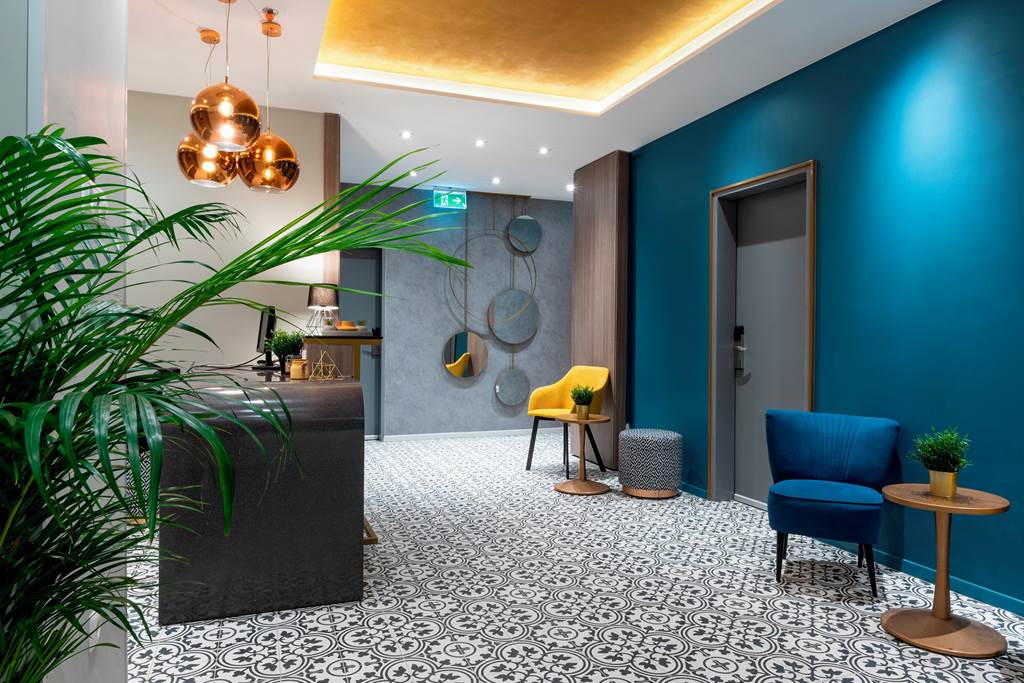 BUD_71620_Alta_Moda_formerly_Cosmo_City_Hotel_0222_03.jpg
