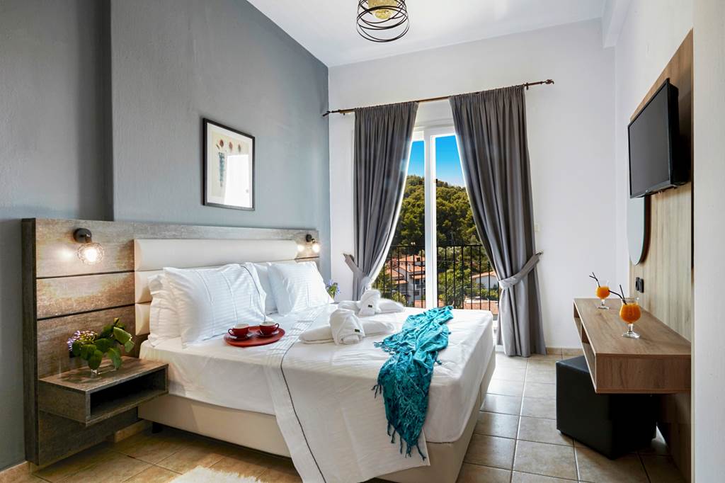 JSI_82488_Hermes_Apartments_0822_01.jpg