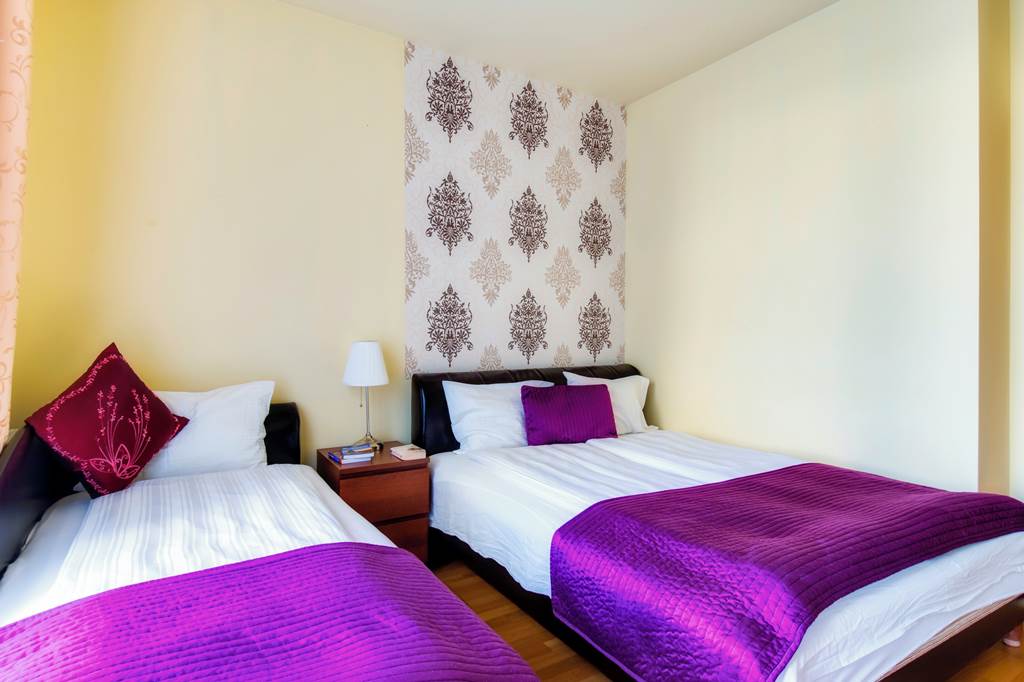 BUD_72442_Trendy_Deluxe_Apartments_0519_03.jpg
