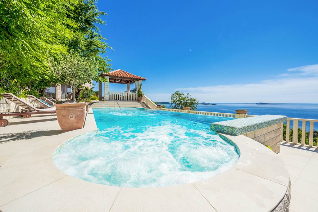 DBV_84888_Villa_Shore_Rise_0123_16.jpg