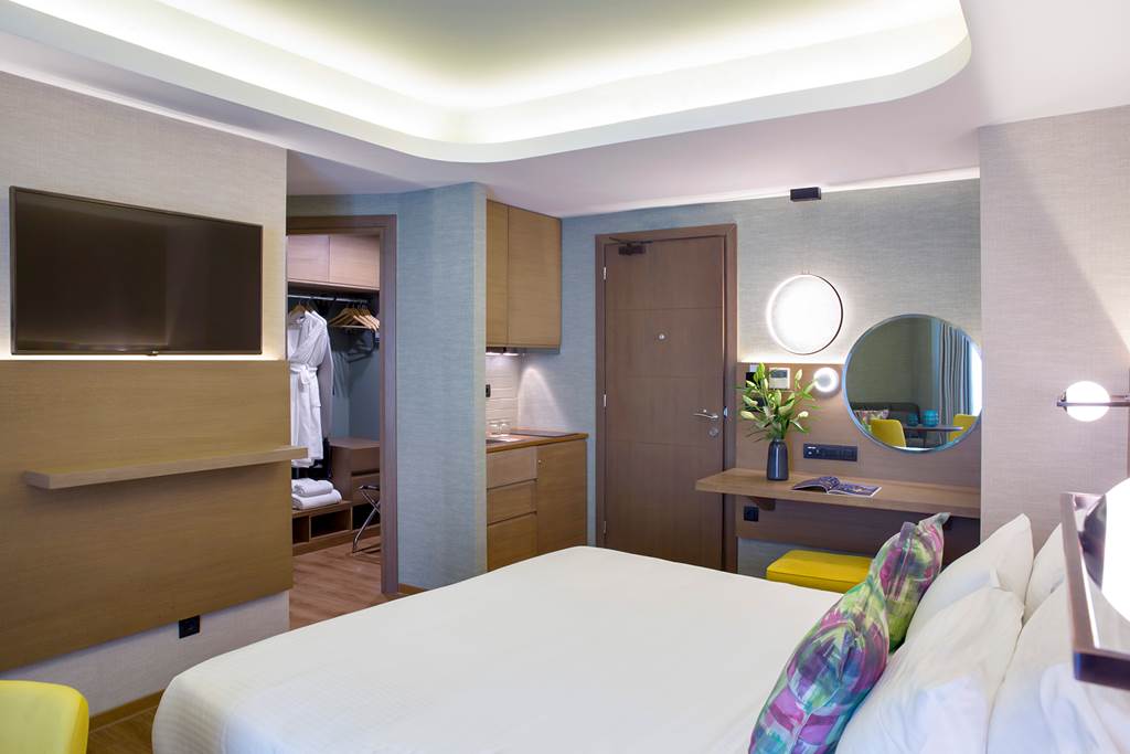 ATH_82717_Wyndham_Athens_Residence_0521_02.jpg