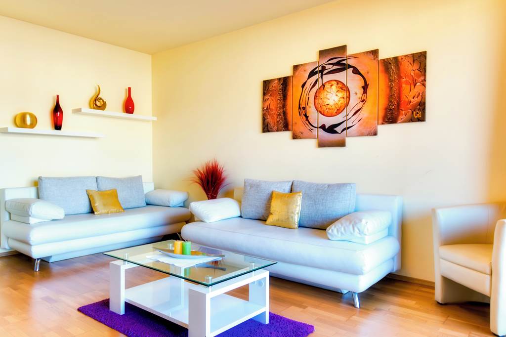 BUD_72442_Trendy_Deluxe_Apartments_0519_18.jpg