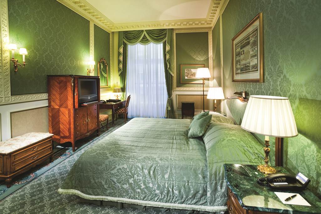 VIE_71681_GRAND_HTL_WIEN_0714_02.jpg