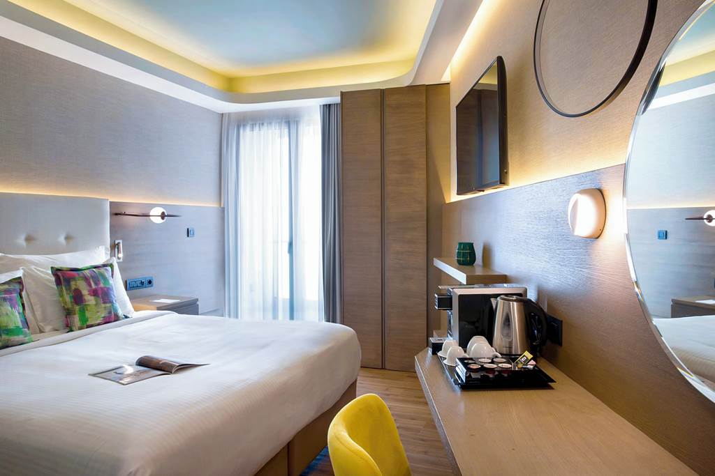 ATH_82717_Wyndham_Athens_Residence_0121_09.jpg
