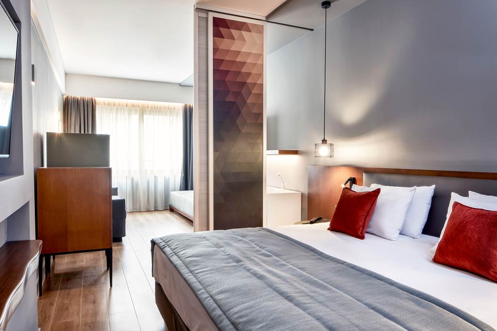 ATH_82712_Hotel_Achilleas_0121_11.jpg