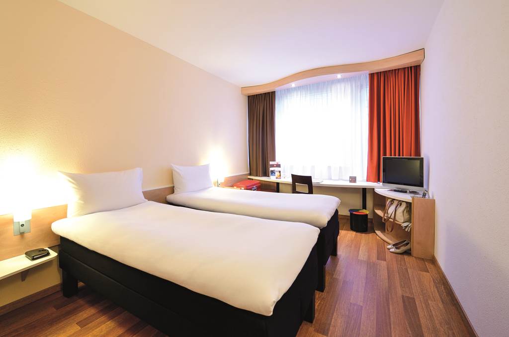 BUD_72109_Ibis_Budapest_City_0414_02.jpg