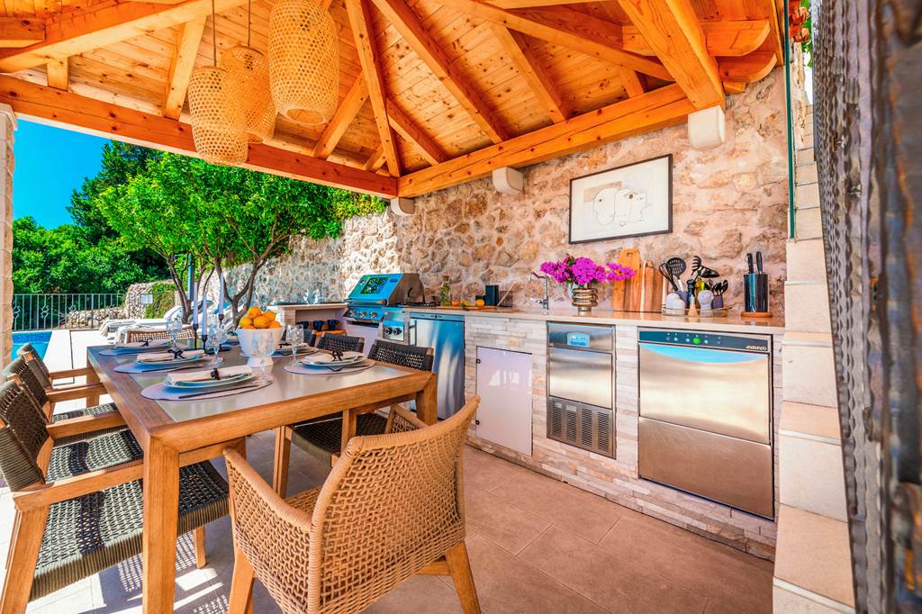 DBV_84887_Villa_House_of_Views_0123_19.jpg