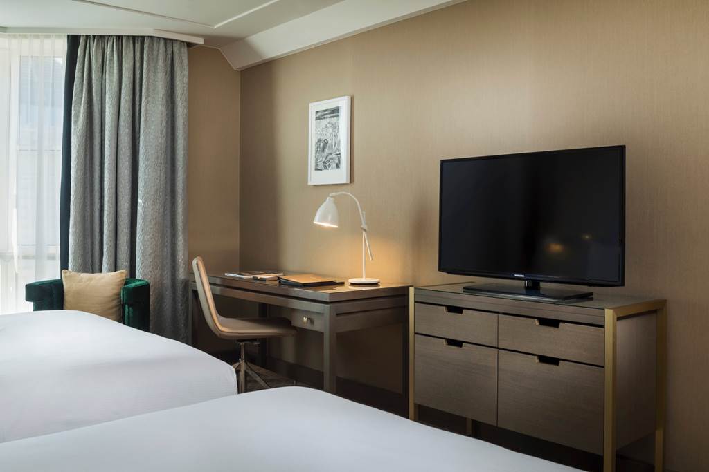 VIE_71497_Hilton_Vienna_Plaza_0323_08.jpg