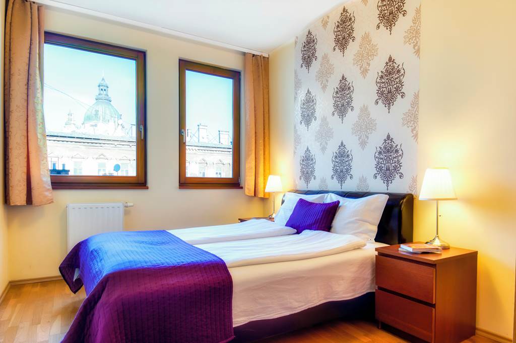 BUD_72442_Trendy_Deluxe_Apartments_0519_14.jpg