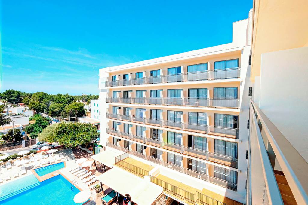 IBZ_1719_Azuline_S'Anfora_&_Fleming_Hotel_0619_13.jpg