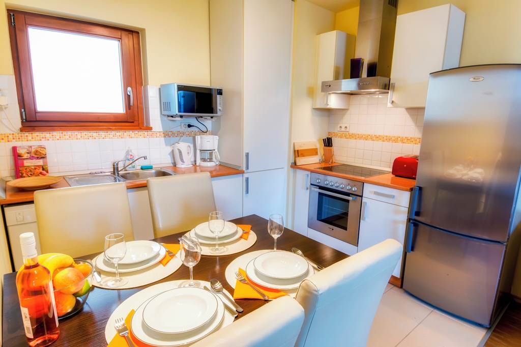 BUD_72442_Trendy_Deluxe_Apartments_0519_08.jpg