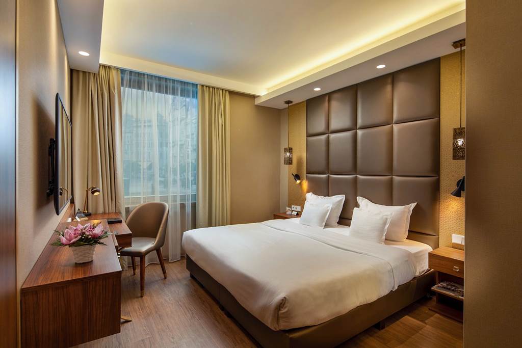 BUD_69734_Continental_Hotel_Budapest_0122_03.jpg