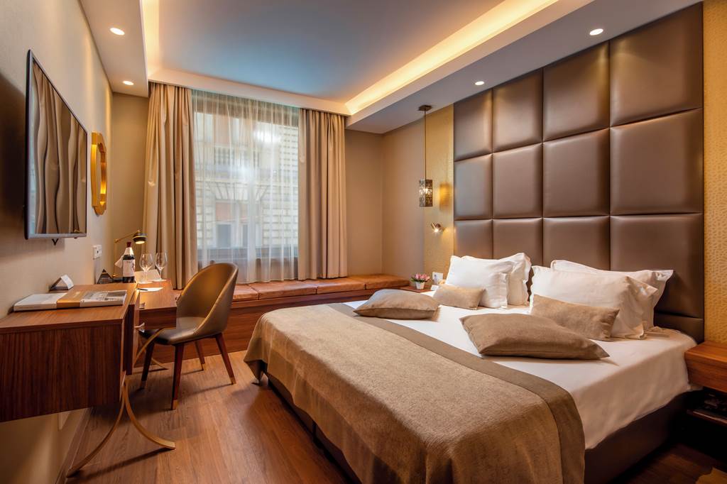 BUD_69734_Continental_Hotel_Budapest_0122_12.jpg
