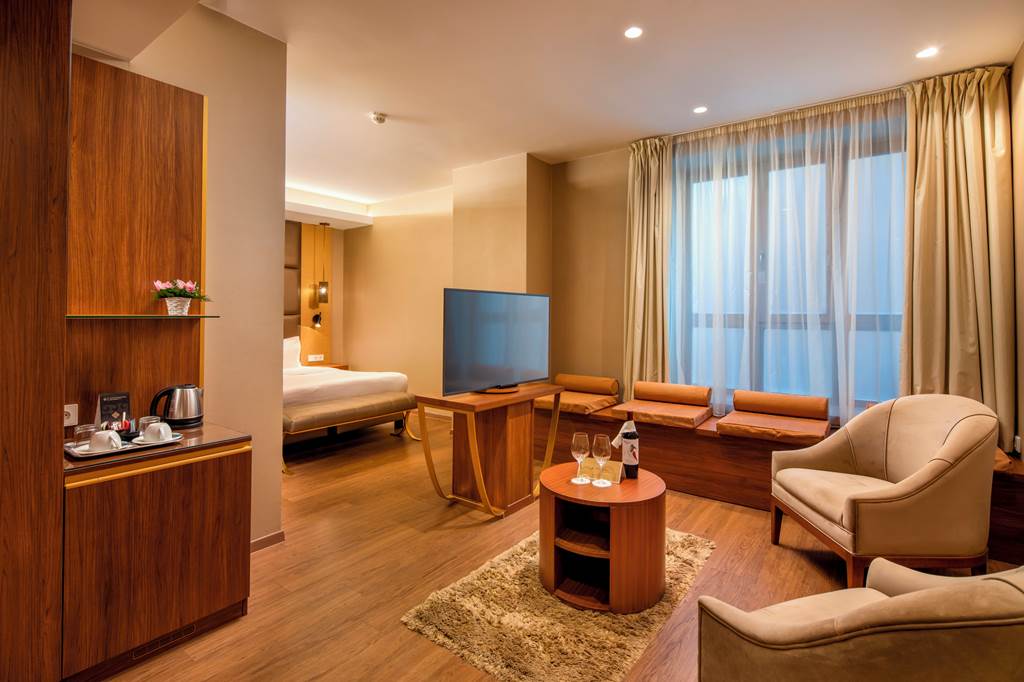 BUD_69734_Continental_Hotel_Budapest_0122_15.jpg