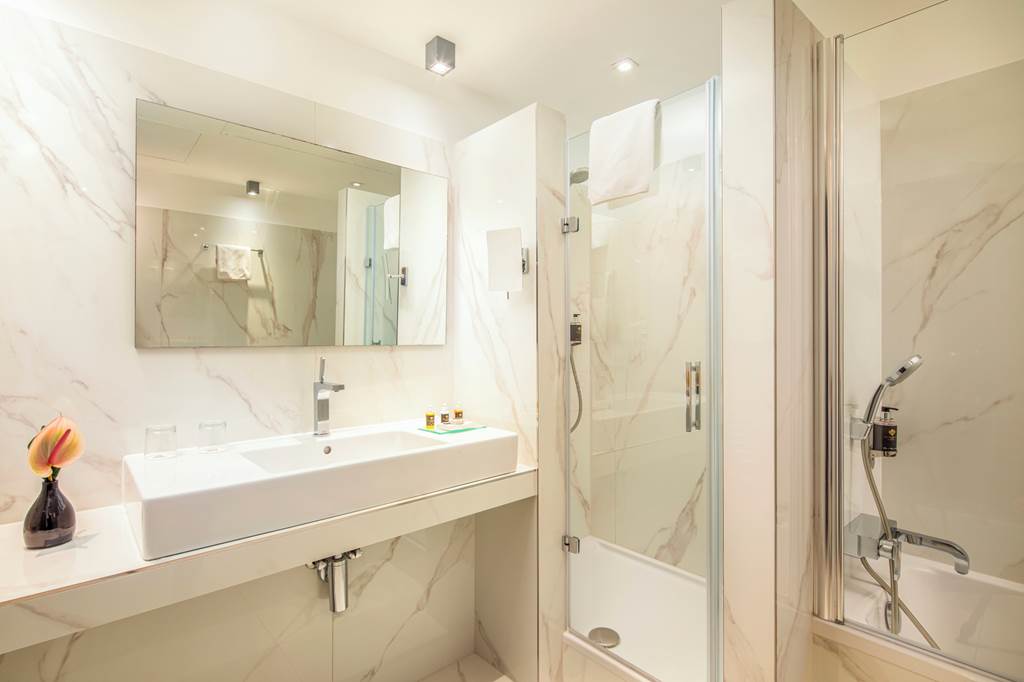 BUD_69734_Continental_Hotel_Budapest_0122_06.jpg