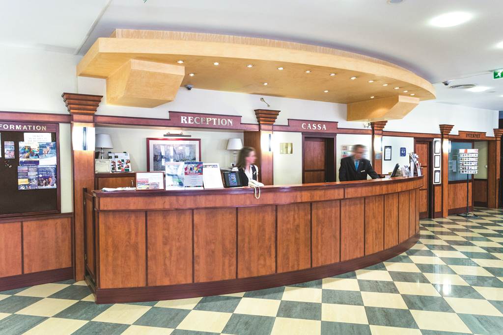 BUD_3969_HTL_Erzsebet_City_Centre_0715_12.jpg