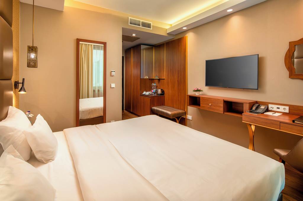 BUD_69734_Continental_Hotel_Budapest_0122_04.jpg