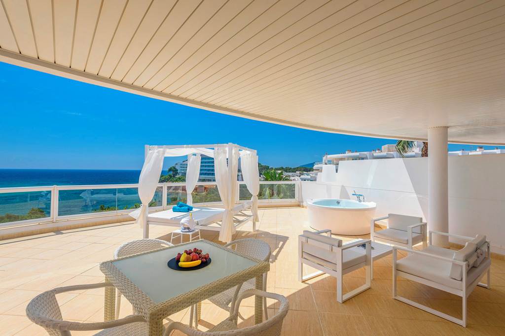 IBZ_70689_Tropic_Garden_Hotel_Apartments_0524_10.jpg