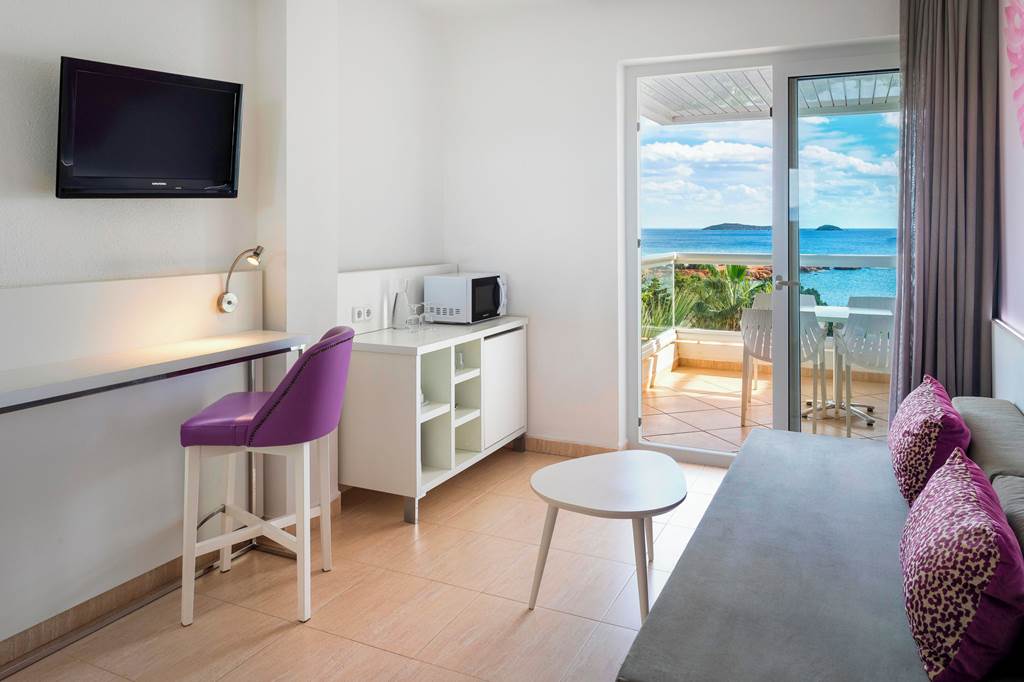 IBZ_70689_Tropic_Garden_Hotel_Apartments_0524_11.jpg