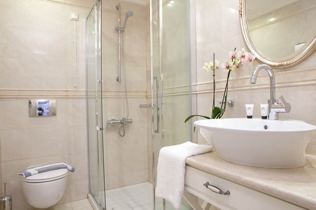 PVK_84202_Royal_Nidri_Hotel_0922_04.jpg