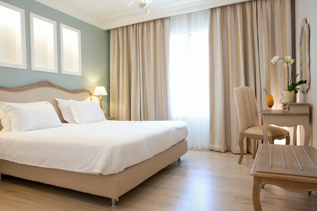 PVK_84202_Royal_Nidri_Hotel_0922_05.jpg