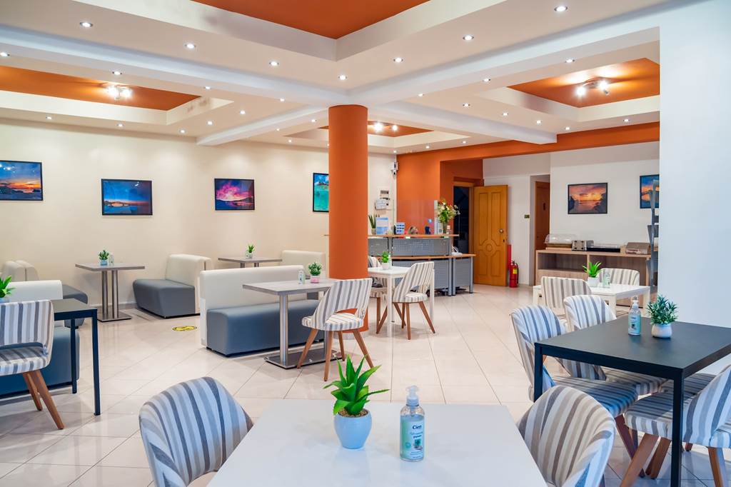 PVK_80568_Cosmopol_Hotel_0622_04.jpg