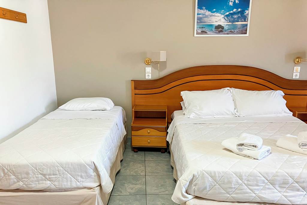 PVK_80568_Cosmopol_Hotel_0624_01.jpg