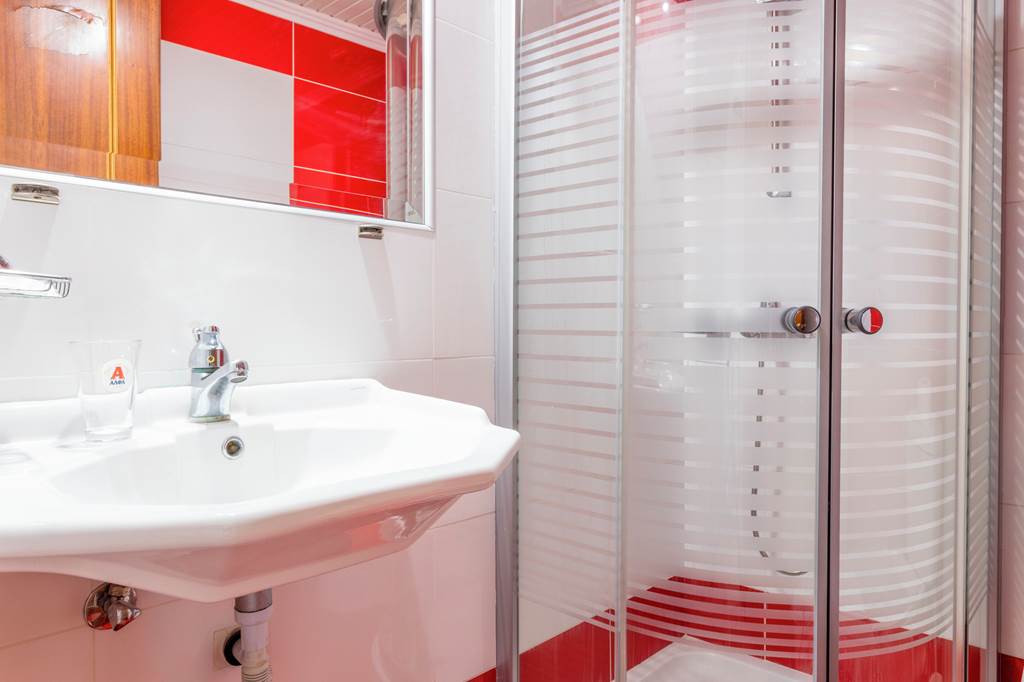 PVK_80559_Yiannis_Hotel_1019_02.jpg