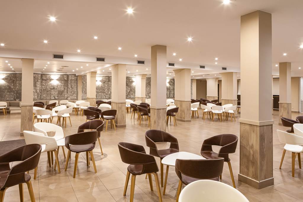 MAH_68926_Hotel_Sur_Menorca_Suites_&_Waterpark_0322_05.jpg