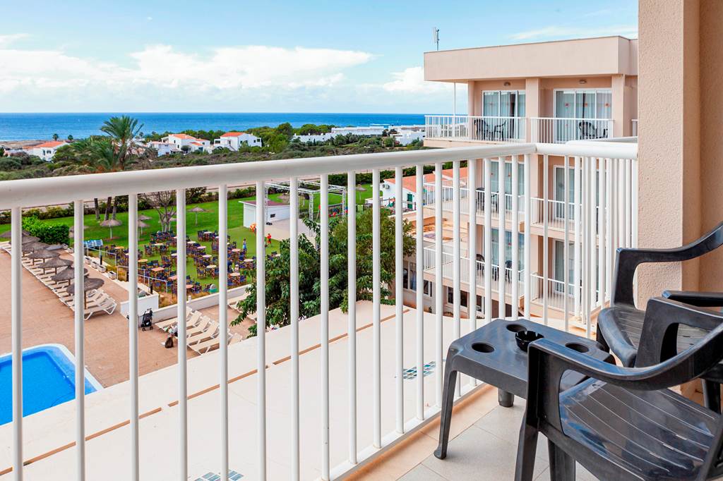 MAH_68926_Hotel_Sur_Menorca_Suites_&_Waterpark_1122_05.jpg
