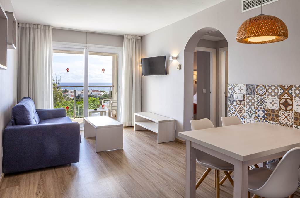 MAH_68926_Hotel_Sur_Menorca_Suites_&_Waterpark_0322_04.jpg