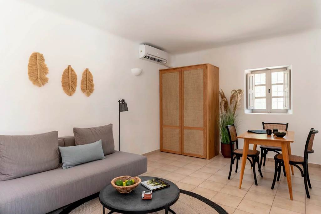 JTR_84948_Marillia_Village_Apartments_&_Suites_0623_16.jpg