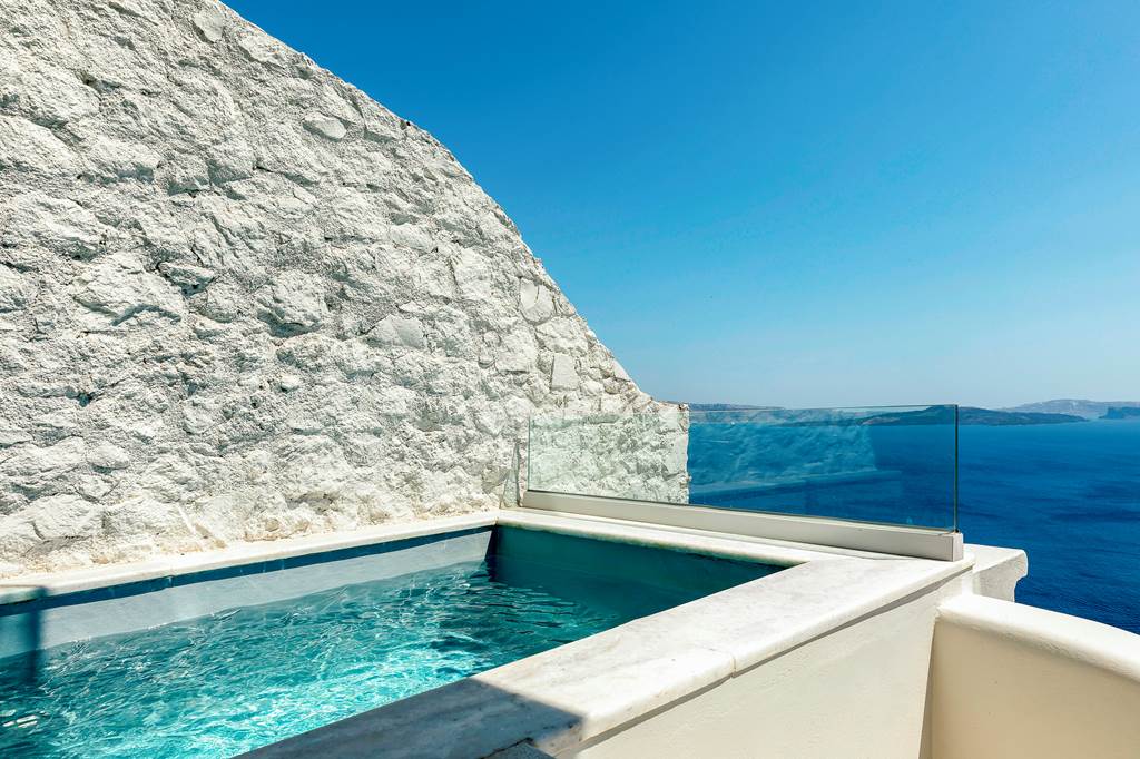 JTR_84225_Hom_Santorini_0822_19.jpg