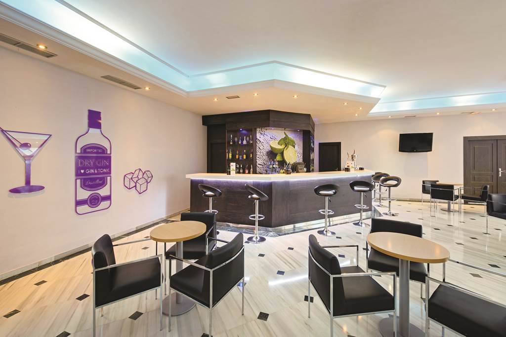 AGP_71849_TRYP_Malaga_Guadalmar_0215_07.jpg