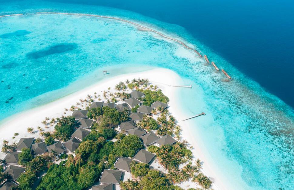 Adaaran-Select-Meedhupparu-Prestige-Water-Villas-Maldives-1.jpg